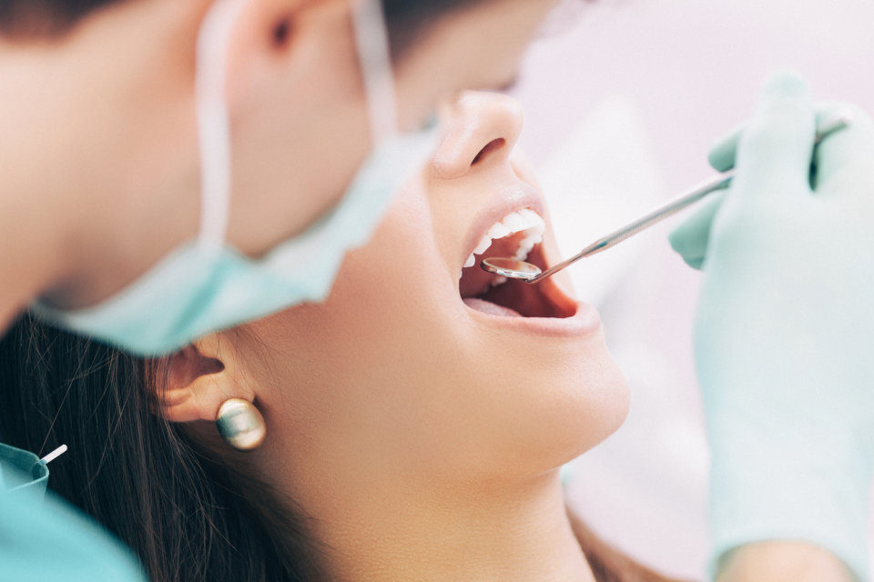 Na stomatološkom pregledu otkrit ćemo koliko su vam zaista oštećeni zubi
