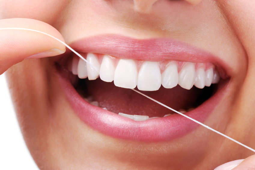 Zubnim koncem očistiti ćete prostor između zubi